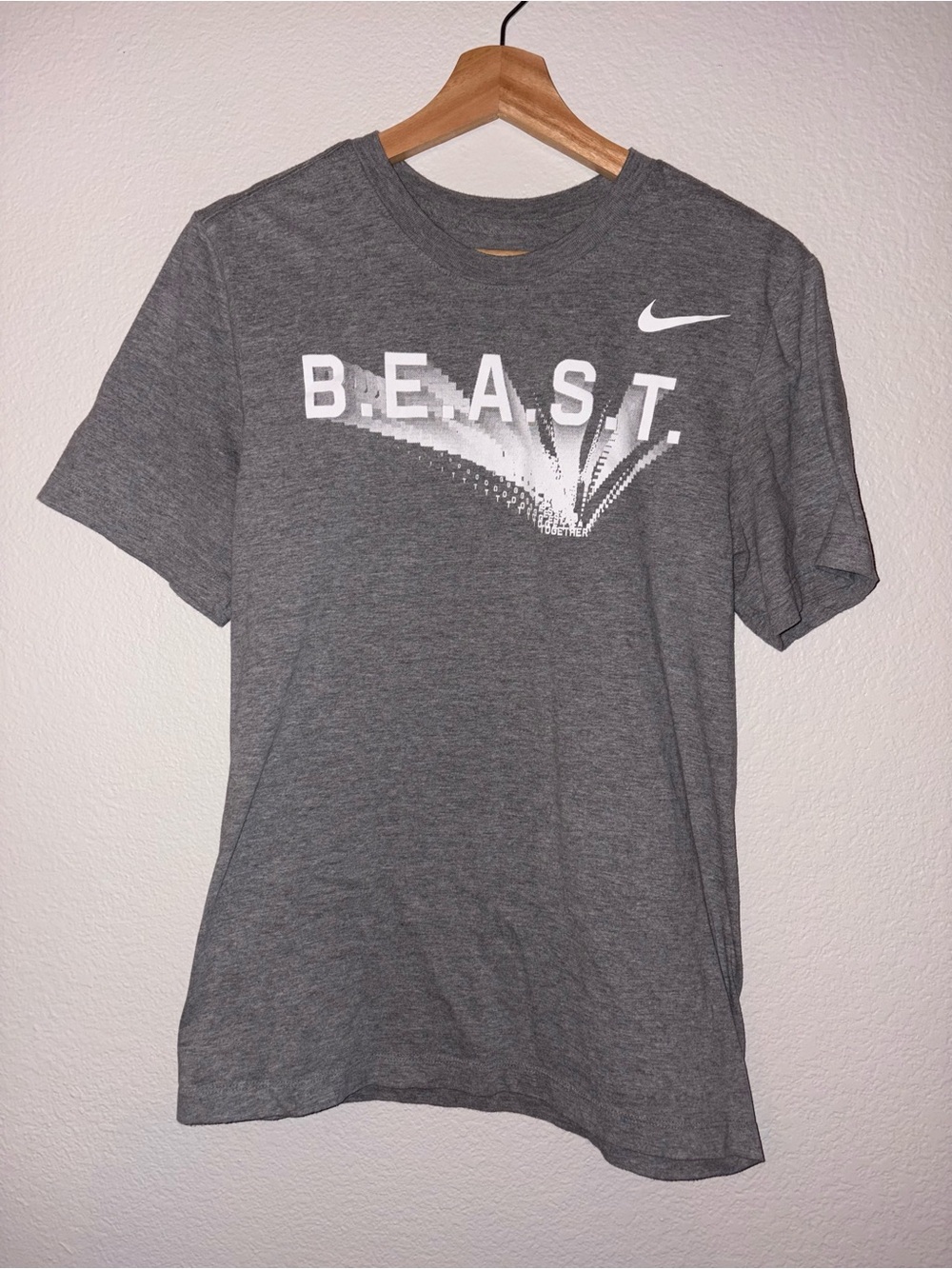 Nike Gray 'B.E.A.S.T.' Graphic Short Sleeve Tee